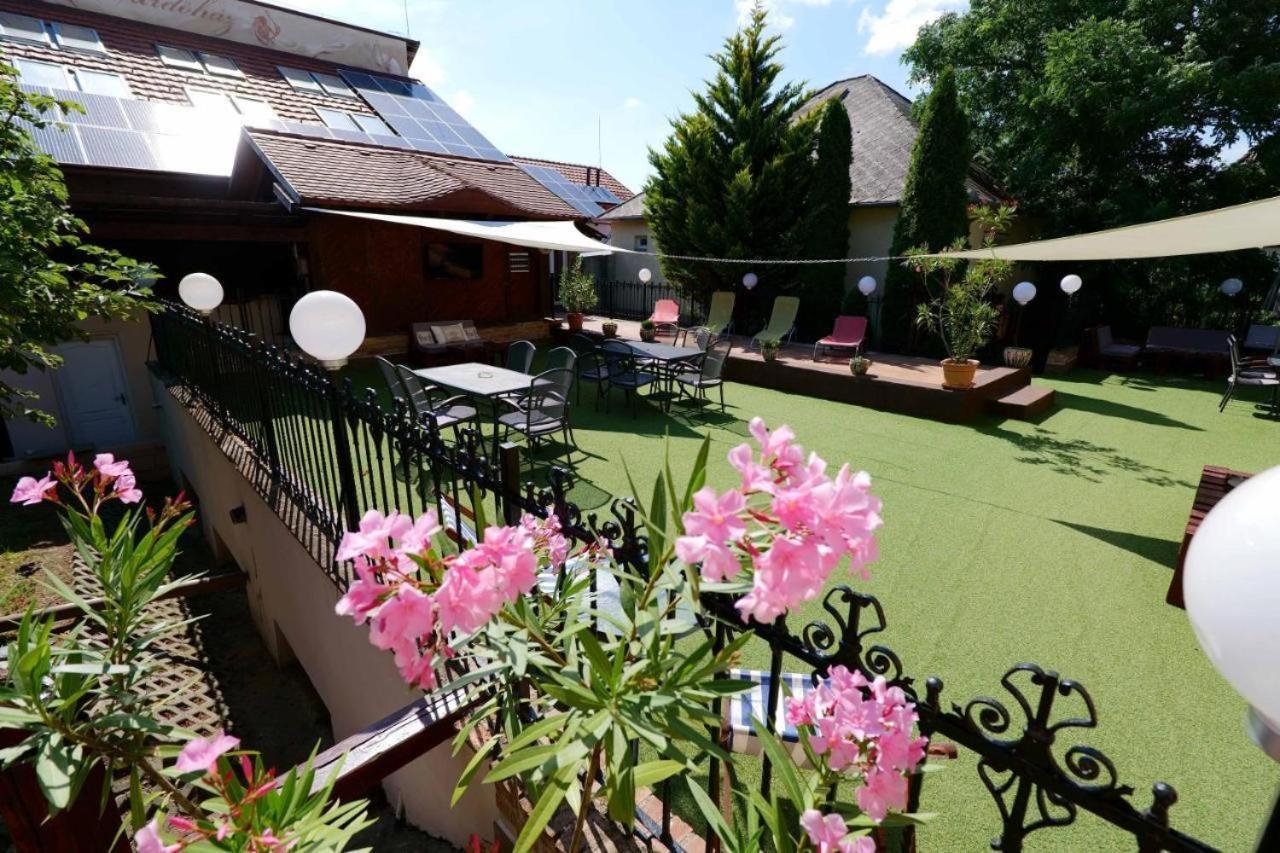Castle Wellness Resort Sosto Nyiregyhaza Exterior photo